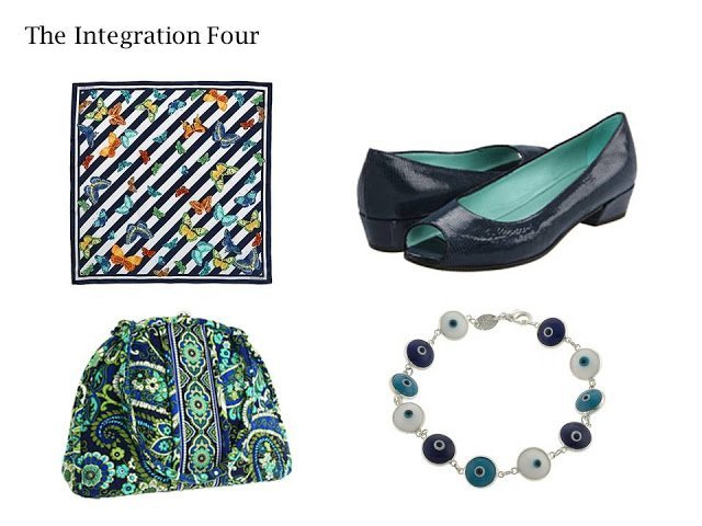 4 essential wardrobe accessories: scarf, bag, shoes, and bracelet