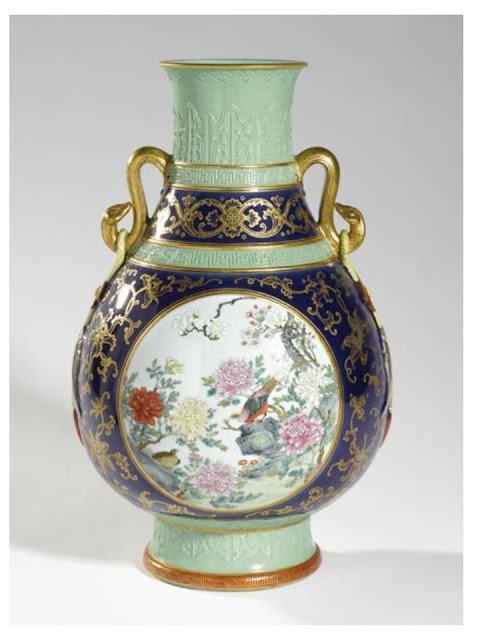 Qianlong Vase