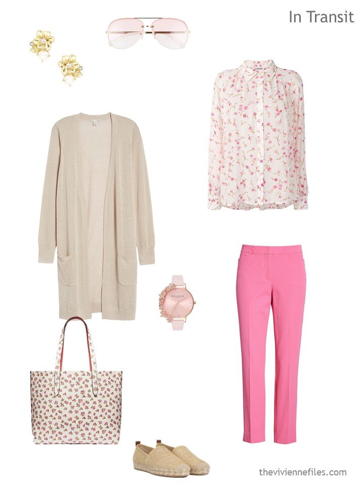 2 travel outfit in beige and pink